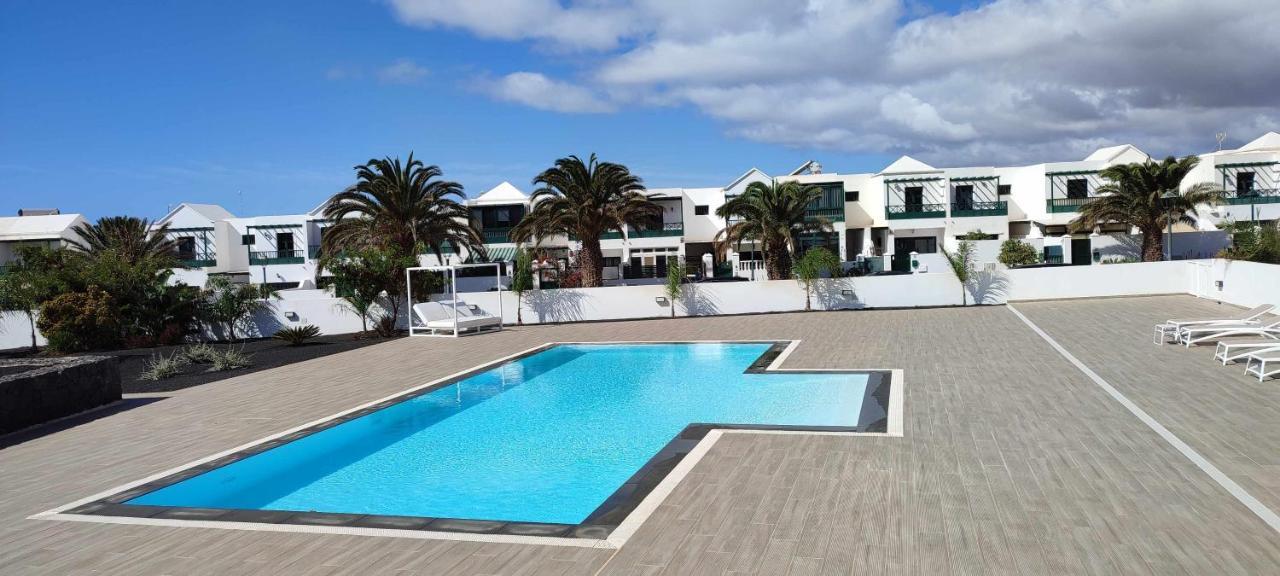 Luminosa Vivienda Vacacional Con Vista A La Piscina กอสตา เตกีสเซ ภายนอก รูปภาพ