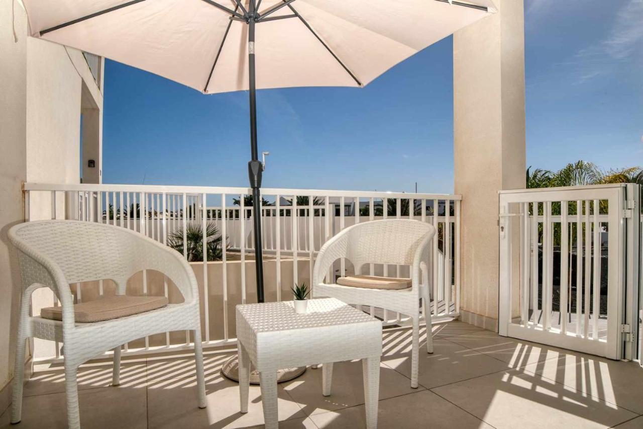 Luminosa Vivienda Vacacional Con Vista A La Piscina กอสตา เตกีสเซ ภายนอก รูปภาพ